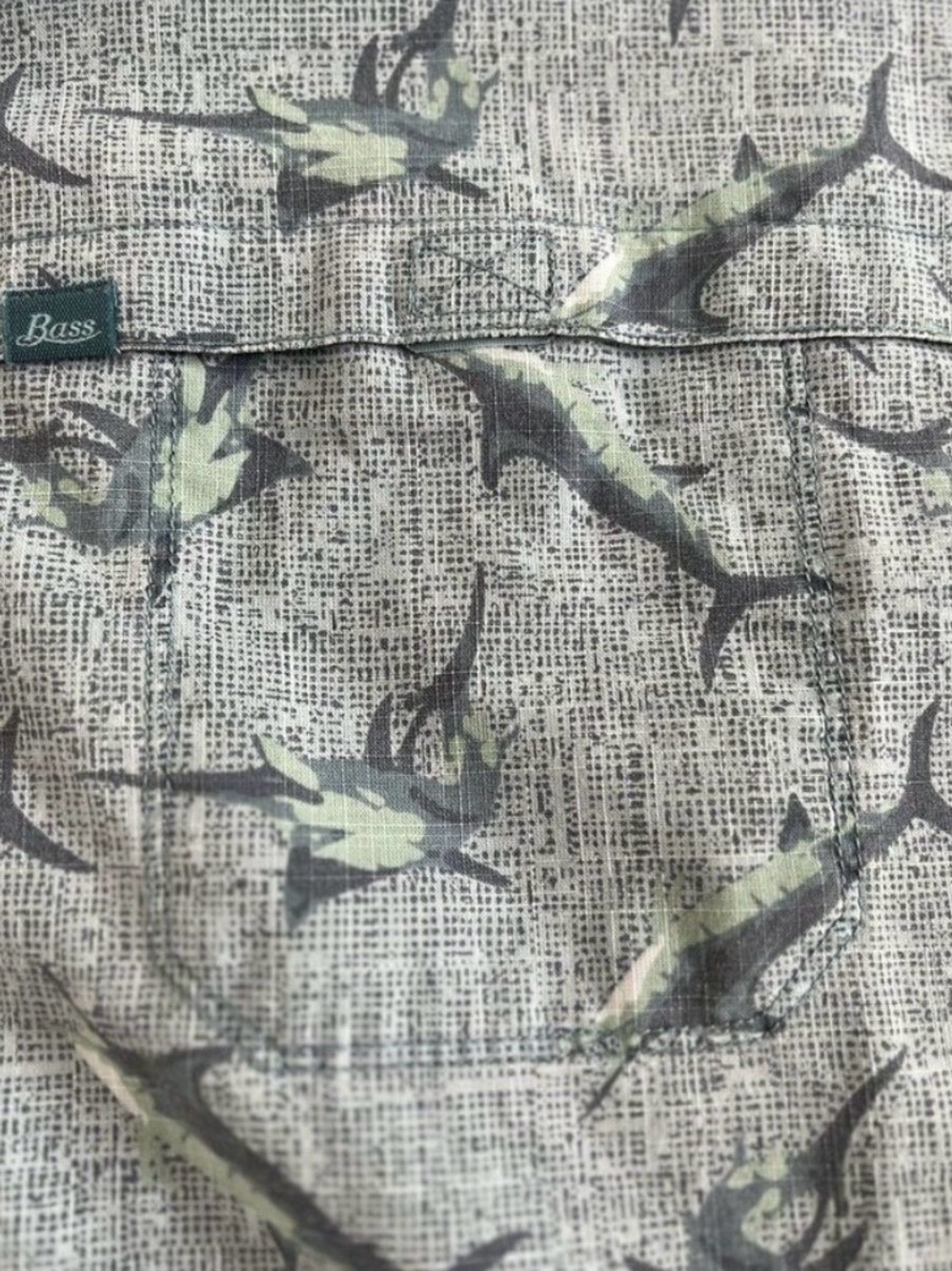 🎣 G.H. Bass Men’s XL Marlin Swordfish Fishing Print Button-Up Camp Shirt Blue - Picture 4 of 6